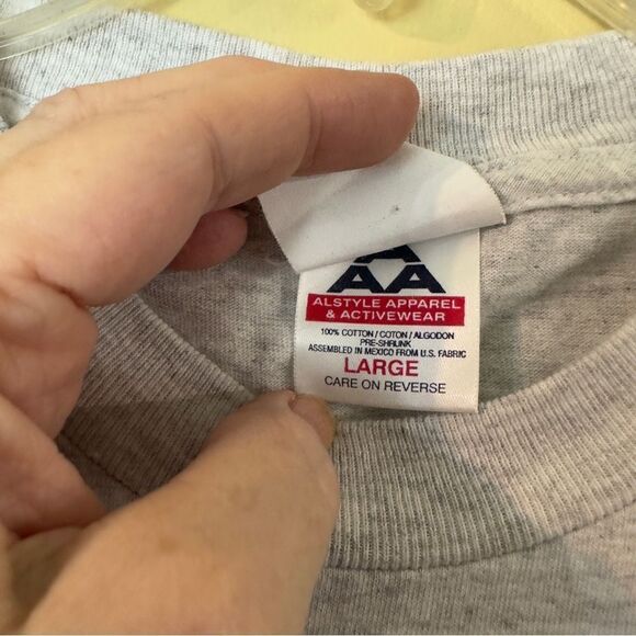 Vintage 1999 Dr Seuss Graphic T-Shirt - Picture 5 of 7